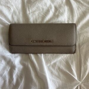Michael Kors Taupe Wallet